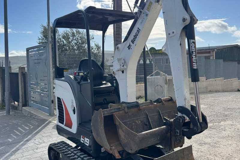 OmecoHub - Immagine BOBCAT E19